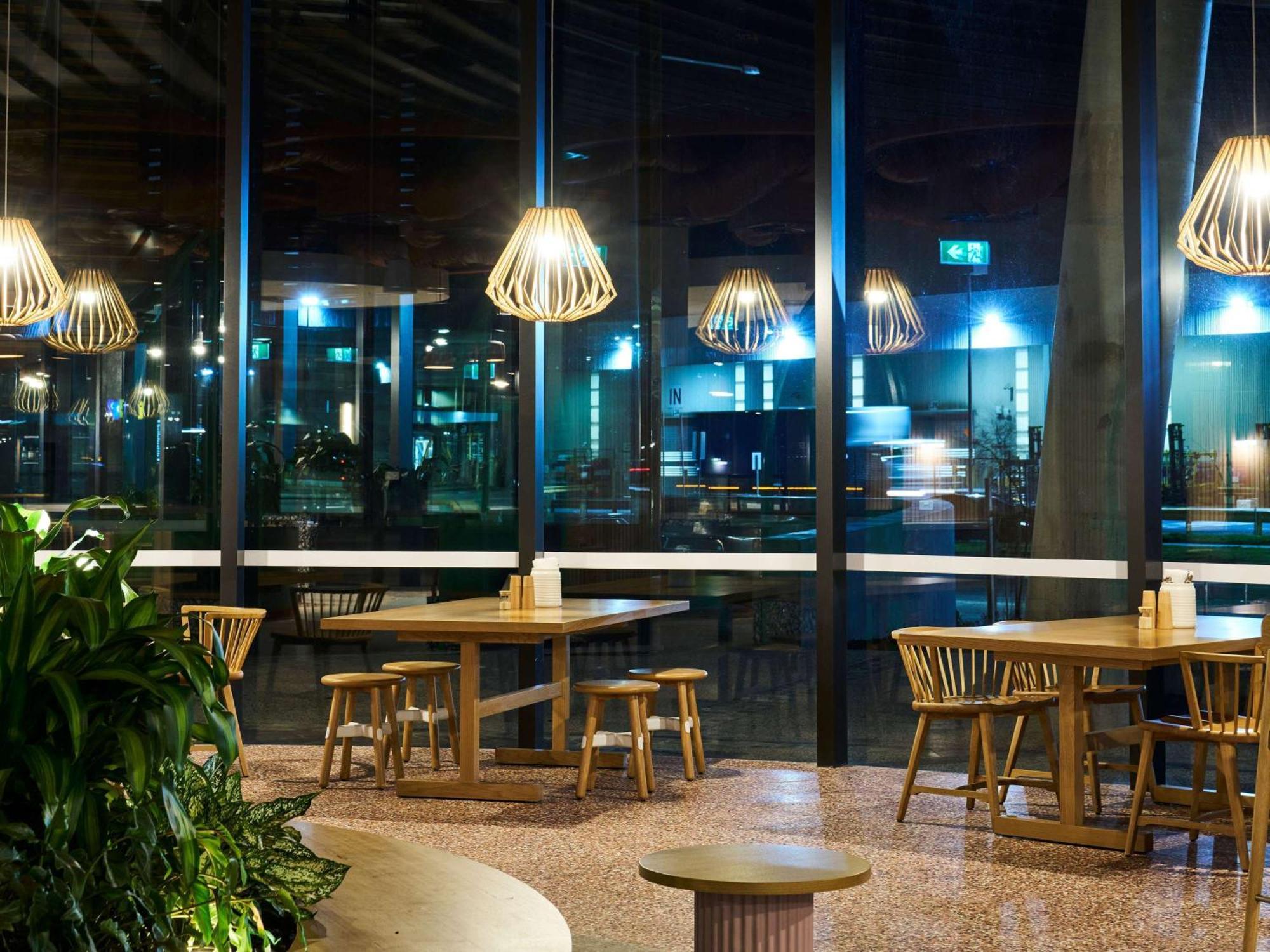 Novotel Melbourne Airport Exterior photo