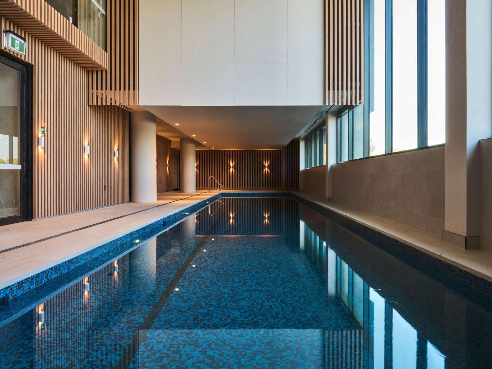 Novotel Melbourne Airport Exterior photo